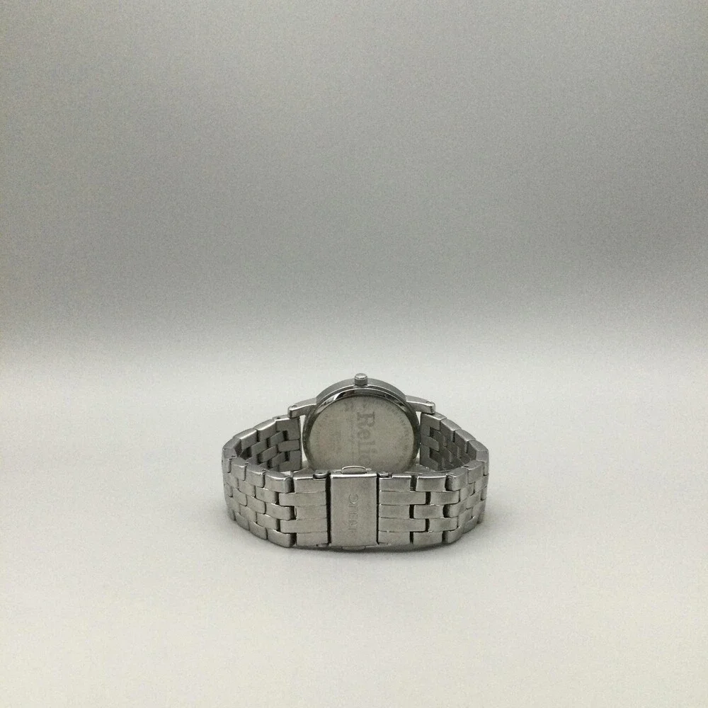 Relic Womens Watch 32mm MOP Crystals Silver Tone Bracelet New Battery 6.5